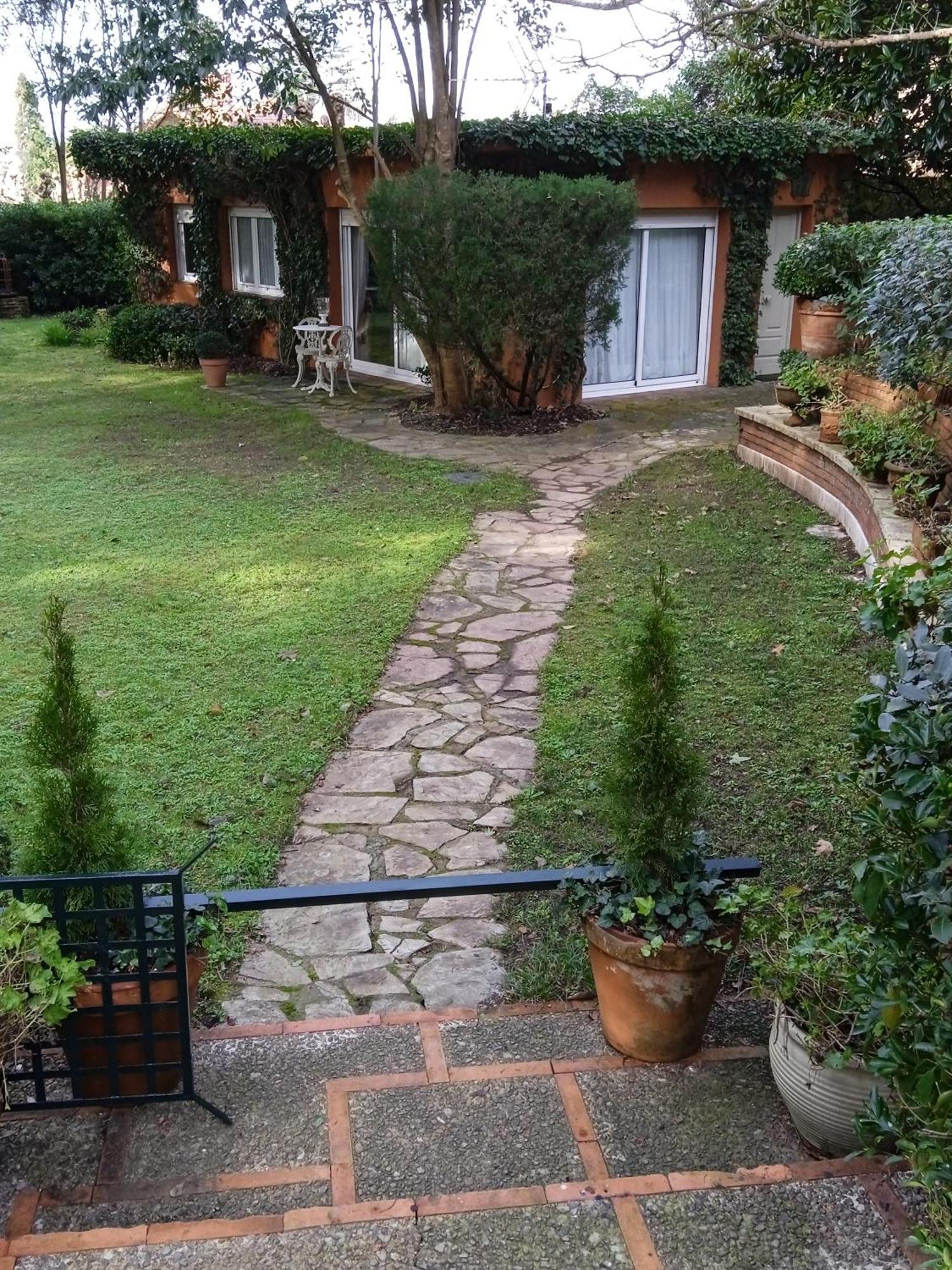 Alfonsina Apartment *